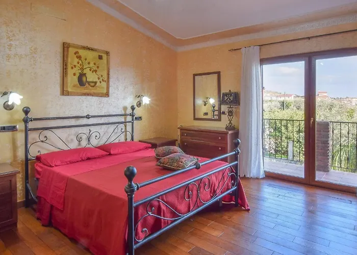 בית נופש Stunning In Saline Ioniche Saline Joniche