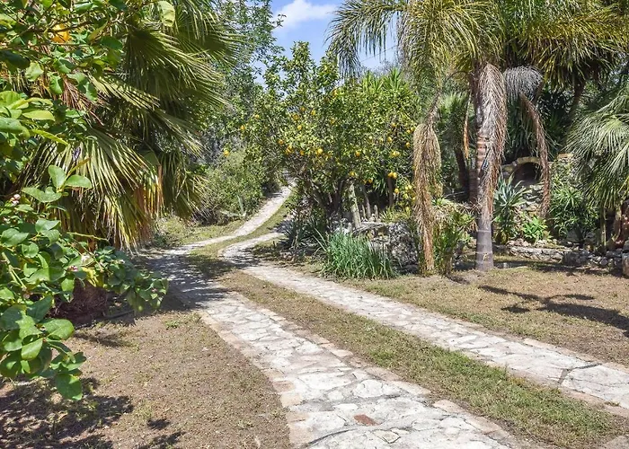 בית נופש Stunning In Saline Ioniche Saline Joniche