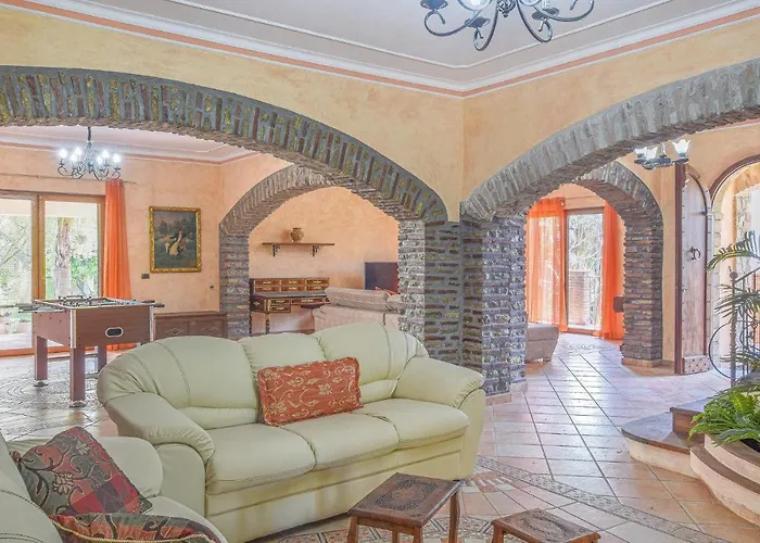 Stunning In Saline Ioniche *